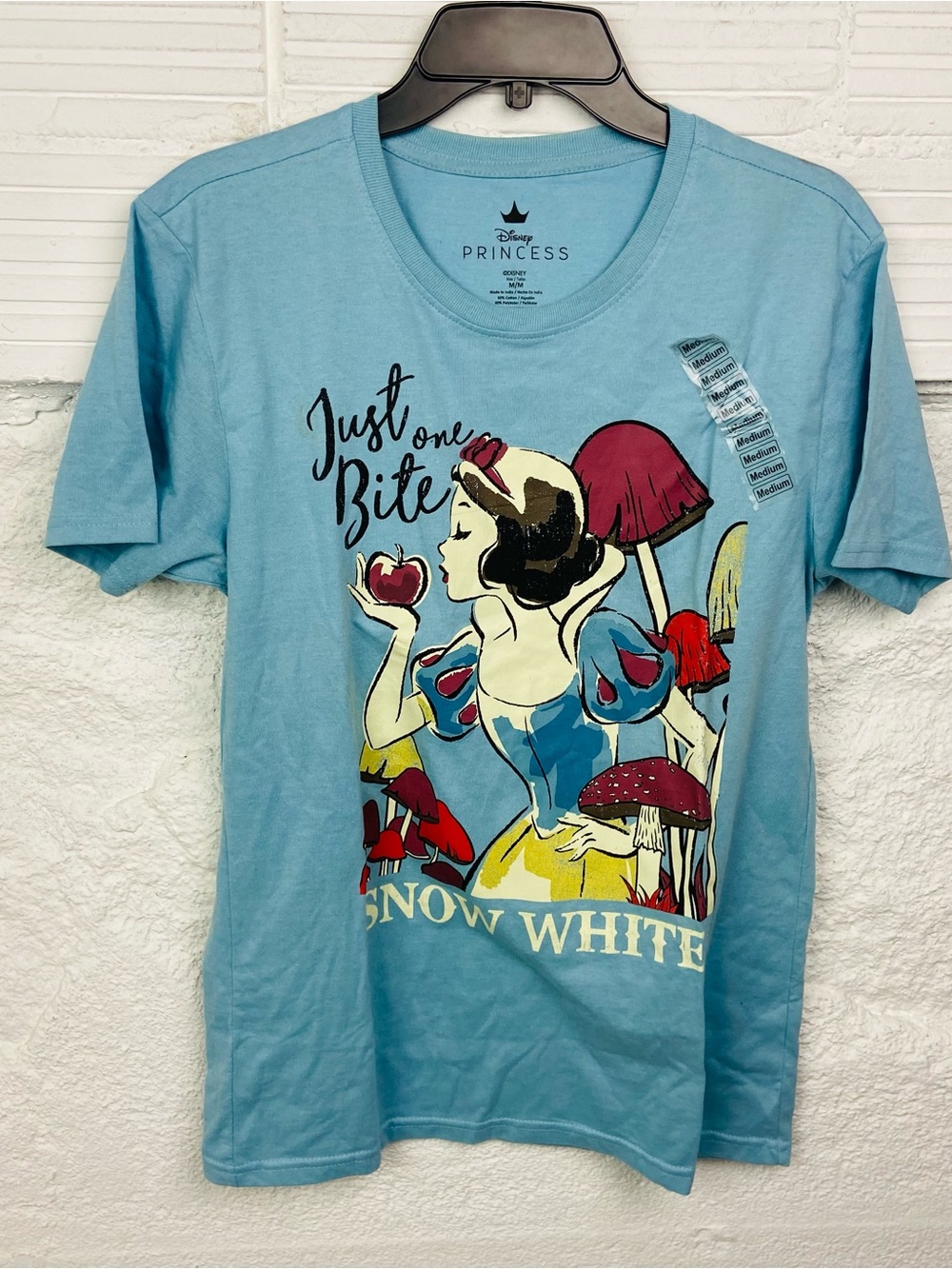 Disney Princess Snow White Blue just one bite Graphic Tee size medium